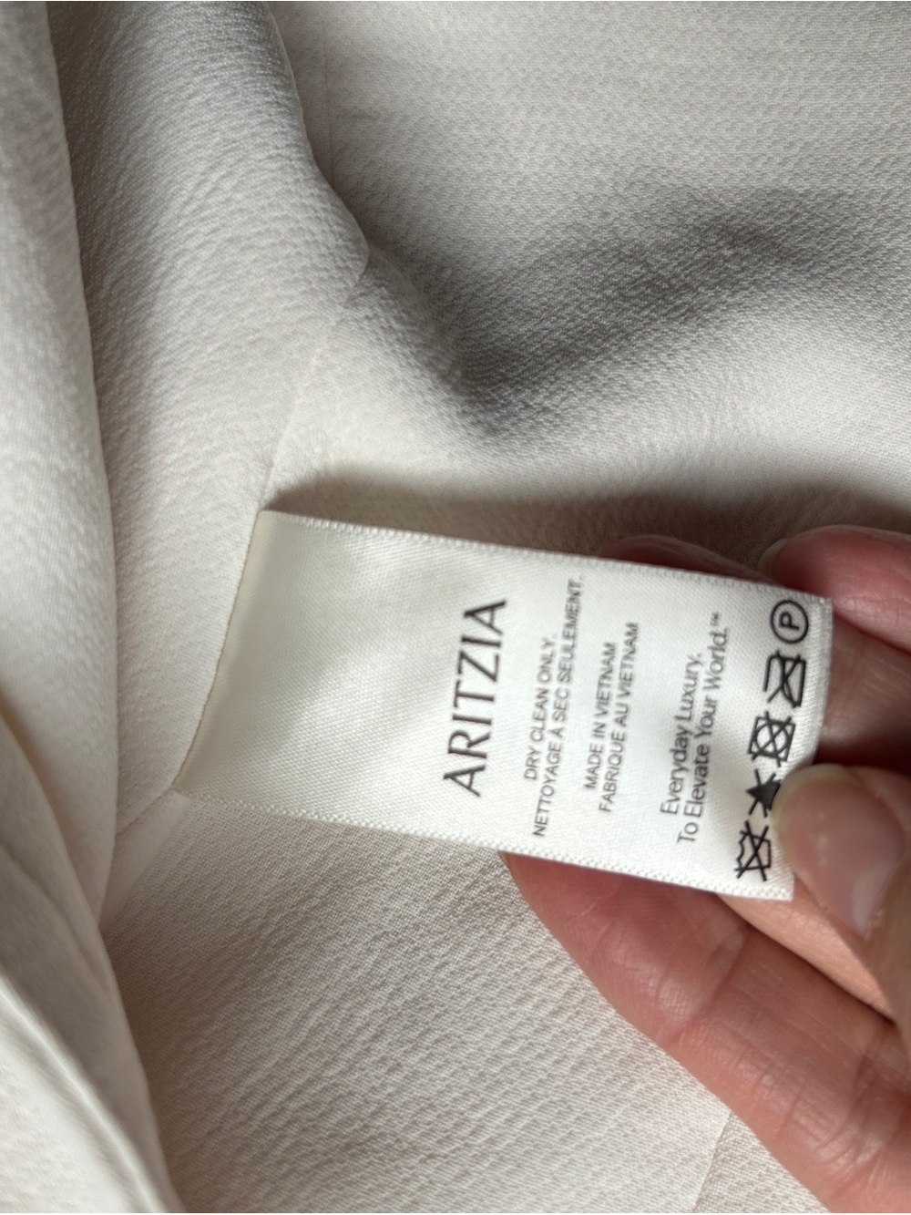 Aritzia Wilfred Attire Crepette Vest Light Birch Sz 4 - Picture 5 of 9